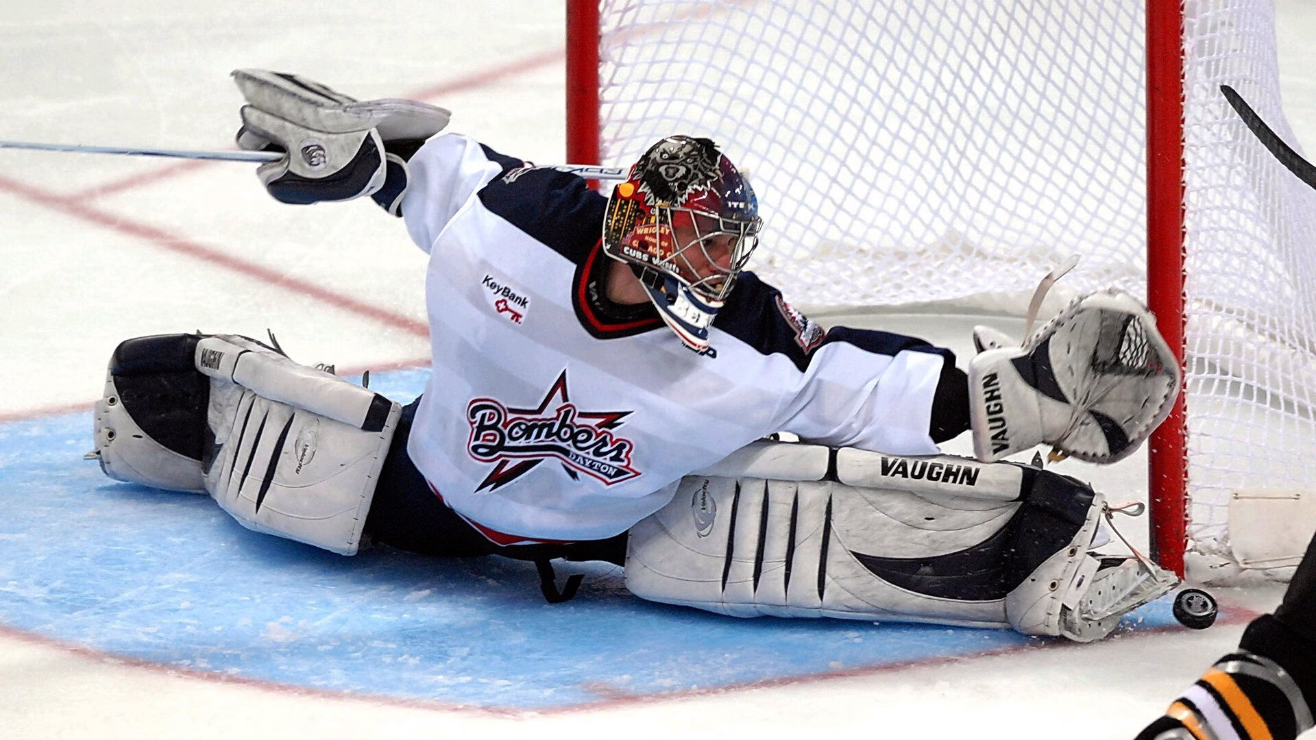 爱游戏体育官方网站-“霍斯特的超强防守，助力南非羚羊队再创佳绩”